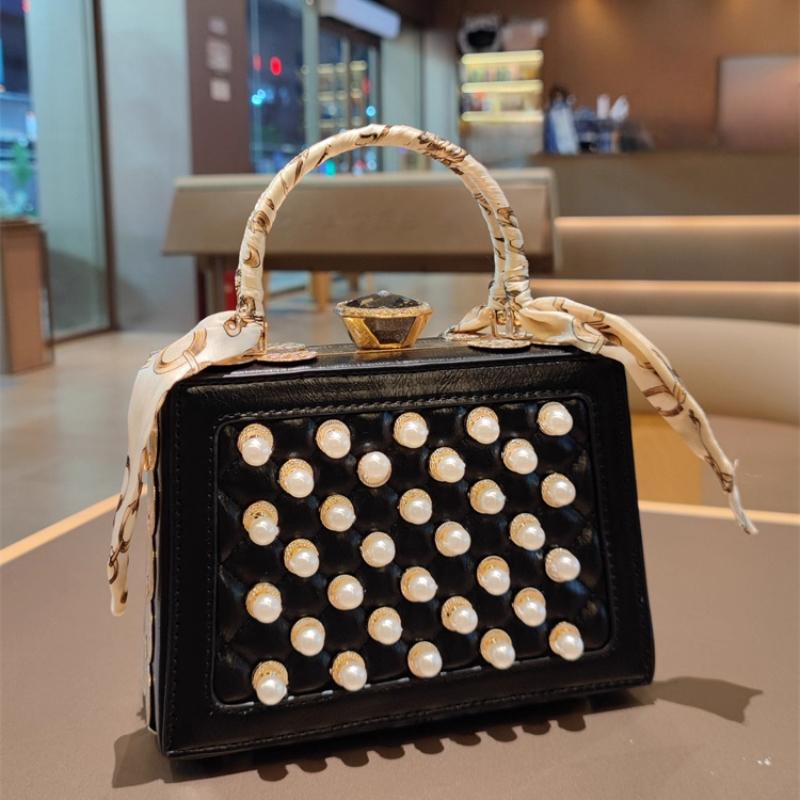 

Новый стиль универсальная сумка кроссбоди с вышивкой и инкрустацией бриллиантами