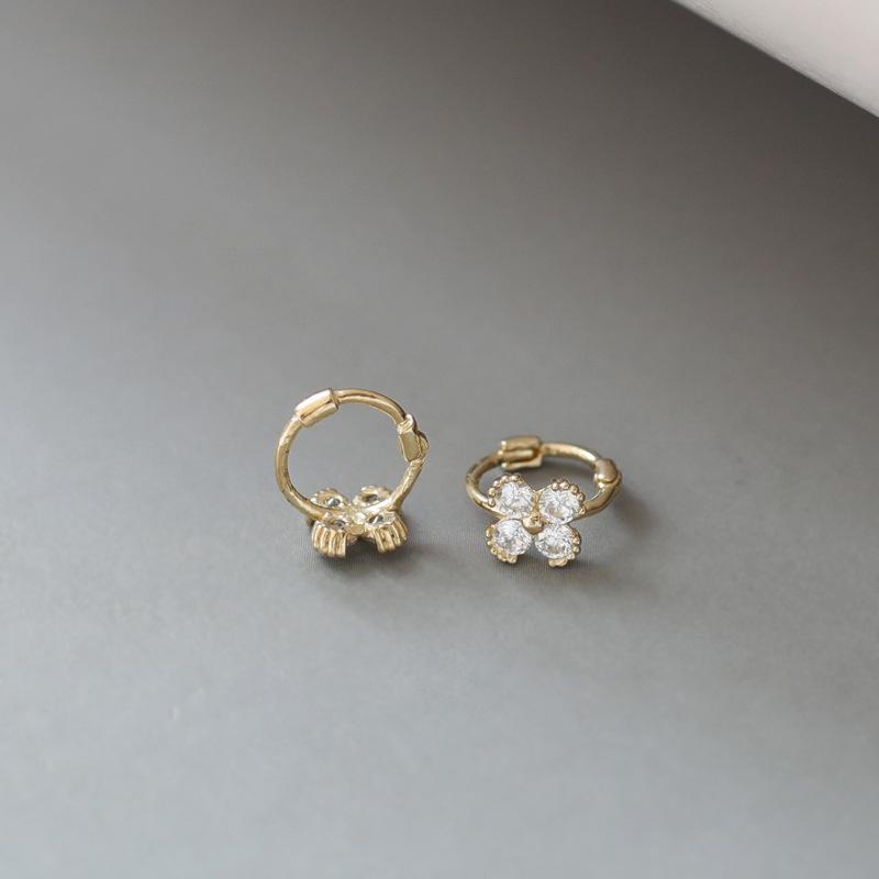 925 Sterling Silver Plated 18K Gold Earrings Temperament Simple Inlaid Zircon Flower Earrings Sweet Jewelry Gift Silver
