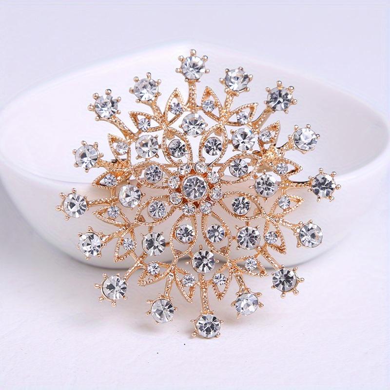 Elegant Colorful Crystal Exquisite Star Flower Badges Pins For Women Men Fashion Luxury Brooches Buckles