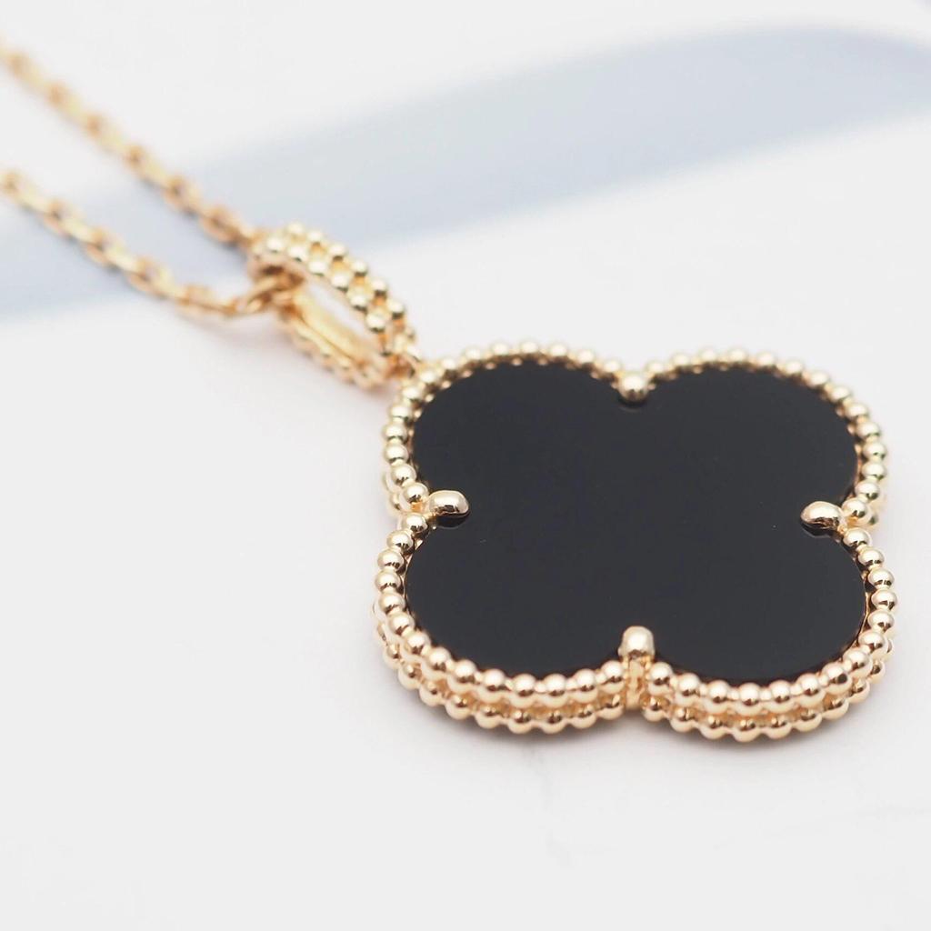18K Gold-Plated V Design Four-Leaf Clover Necklace with Rose Red Chalcedony, Agate, and White Shell Pendant