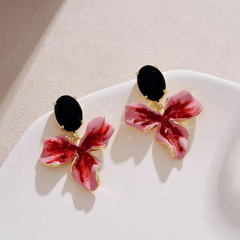 Pinkdudu Petal Drop Earrings Vintage Floral Face-Flattering Dangles High-End Unique Designer Jewelry for Women PD2543