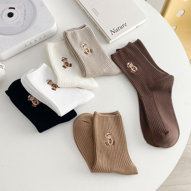 5 Pairs of Female Spring and Autumn New Cotton Cute Bear Tube Socks