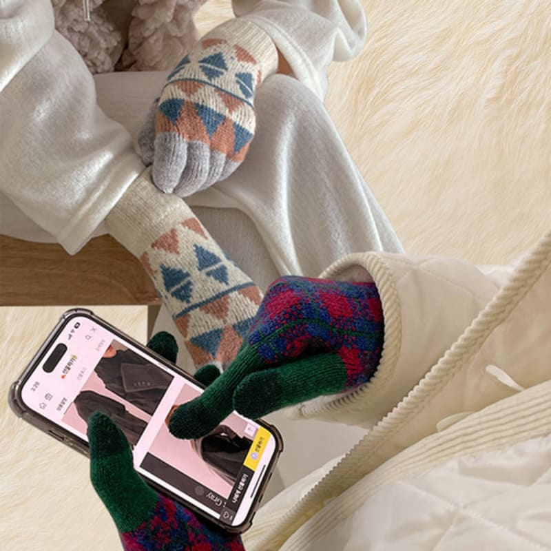 

J.LARUEN Перчатки из смесовой шерсти с сенсорным экраном, подарочная упаковка 02. Argyle Check - Ivory