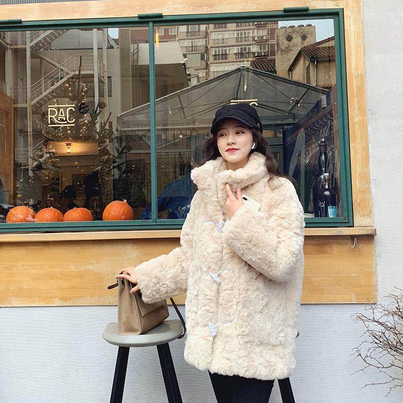 

Новая искусственная овечья шерсть утолщенная искусственная шуба искусственный мех норка кролик ленивый ветер роговые пуговицы шуба S