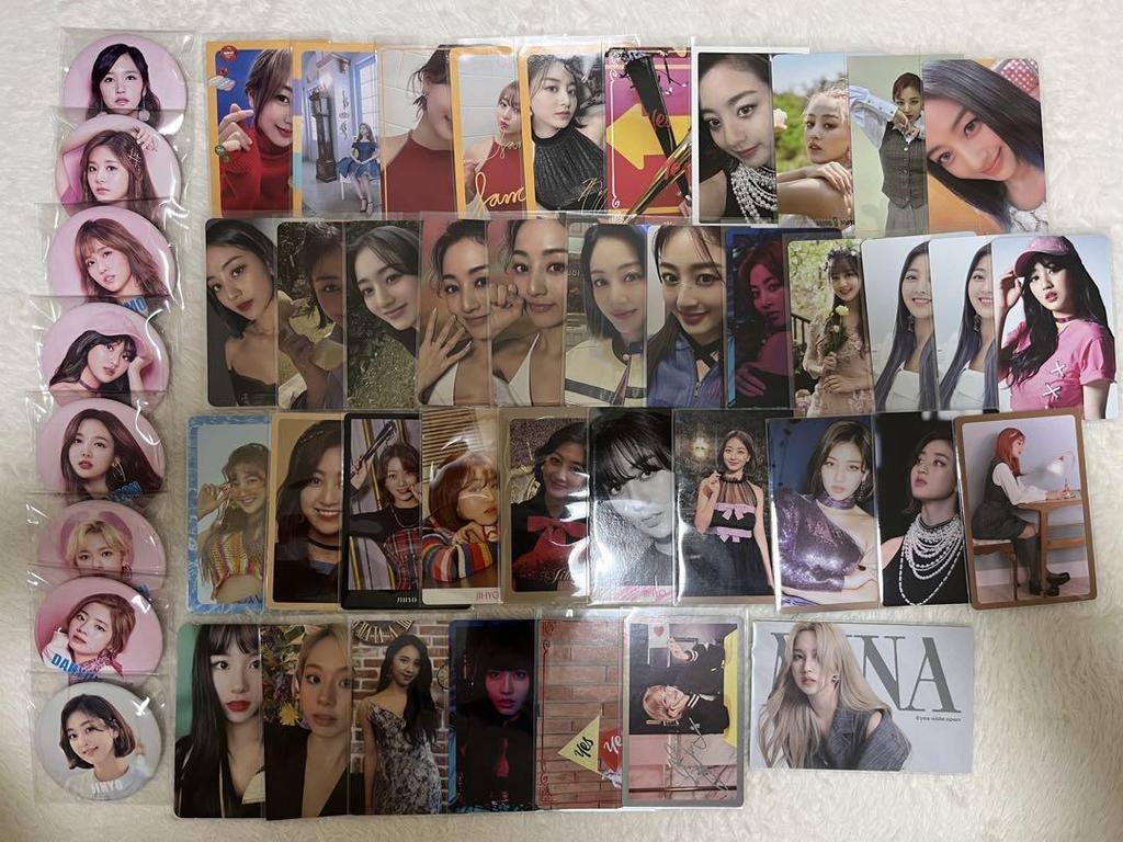 [USED] TWICE Trading Cards