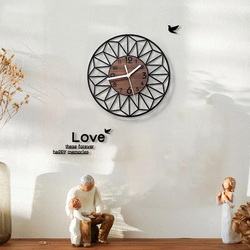 Creative Wall clock, silent wall clock, simple living room decoration watch, fashionable Nordic style