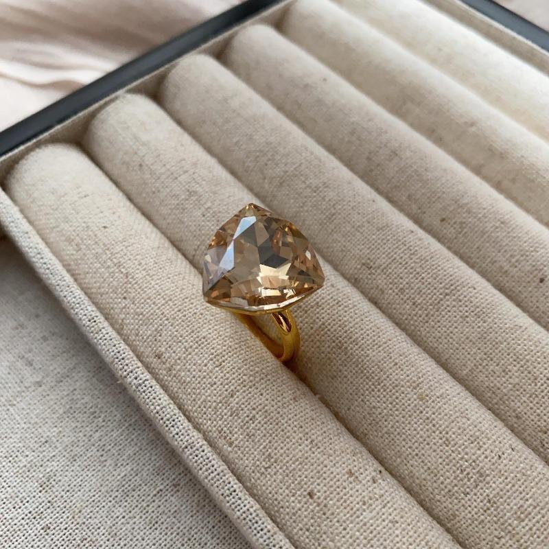 Triangle Geometric Cut Ring Gemstone Ring Ring Shine Adjustable Niche Design Ring High-End Luxury