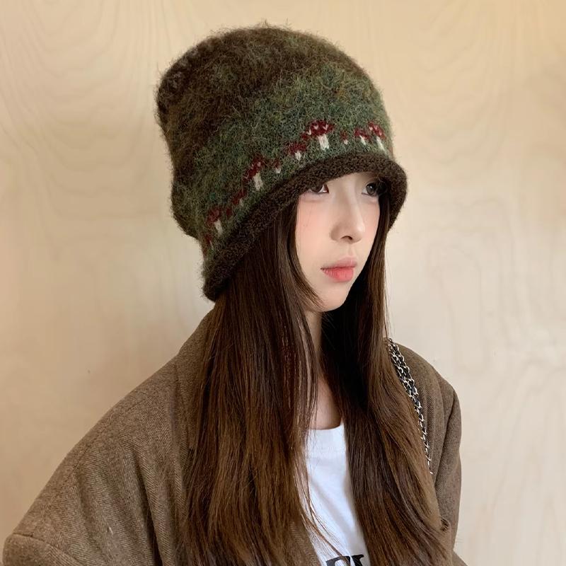 1pc Fair Island Wind Curled Edge Stacked Hat for Women's Autumn and Winter Retro Lazy Style,Warm Ear Protection Baotou Hat