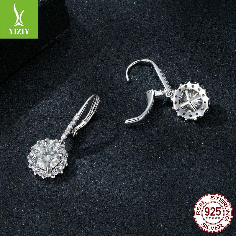 Simple Classic Sparkling One-Carat Buckle, Luxurious Charm Temperament S925 Sterling Silver Earrings Earrings
