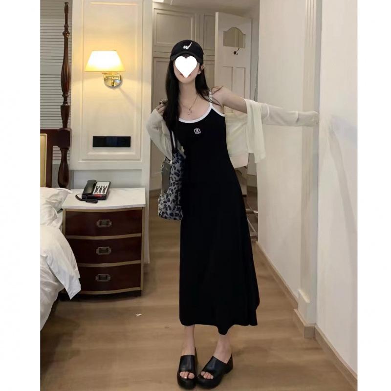Summer New Striped A-shaped Suspender Dress Women's Korean Casual Versatile Slim Waist and Thin Dress