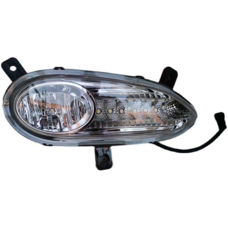 Golden Dragon Coach Jieguan Front Fog Light Assembly for Models 6101/6901/6905/6871/6821/682