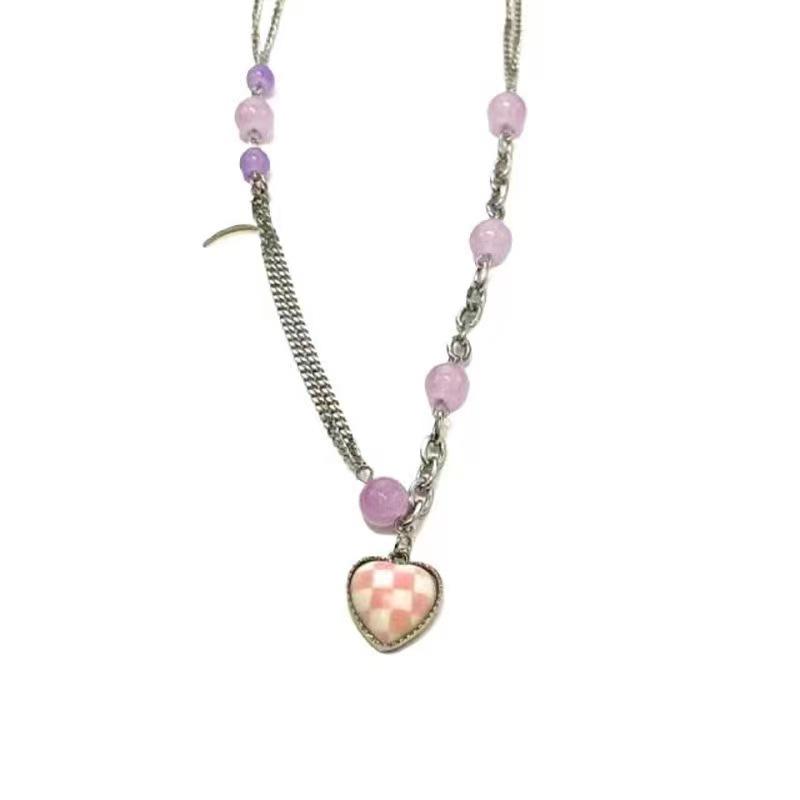 

Sweet and cool plaid love pendant necklace female niche design splicing beaded collarbone chain neck chain tide