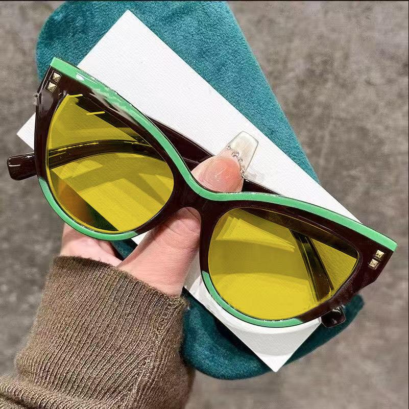 New Fashionable Large-frame Night Vision Myopia Glasses for Women Stylish Cat Eye Anti Blue Light Near Sight Eyeglasses Diopter