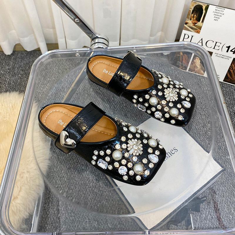 

Баотоу полутапочки женские для улицы 2025 новые летние сандалии на плоской подошве Мэри Джейн со стразами ретро инс тапочки 40