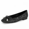 Women S Flat Nippone2 A4181blk