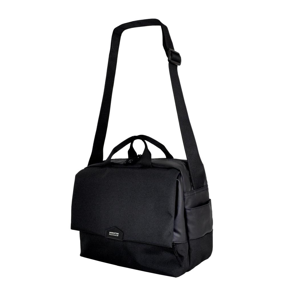 Manhattan Passage 5685BK B5 Flap Shoulder Bag 2.0, EST3, Unisex (Black)
