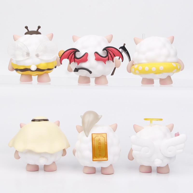 Adorable Capybara Model Figures Pvc Material With Anime Features And Cake Decoration