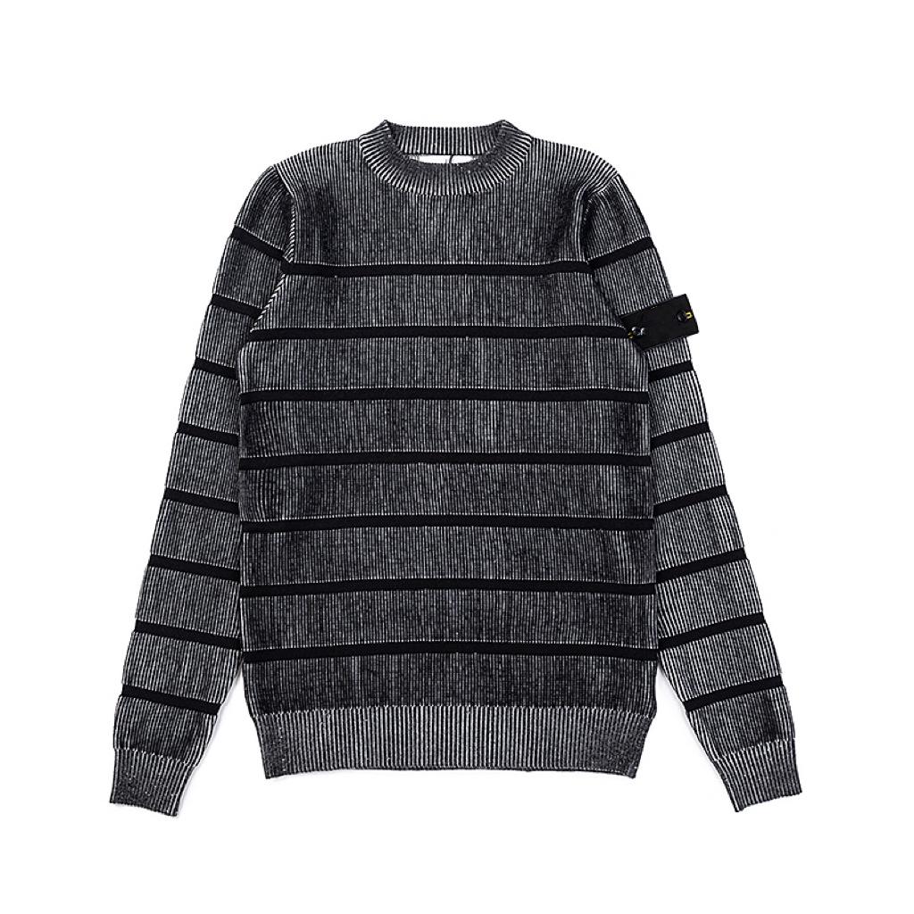 Men s Color Block Striped Round Neck Knit Sweater - Trendy Winter Loose Fit M