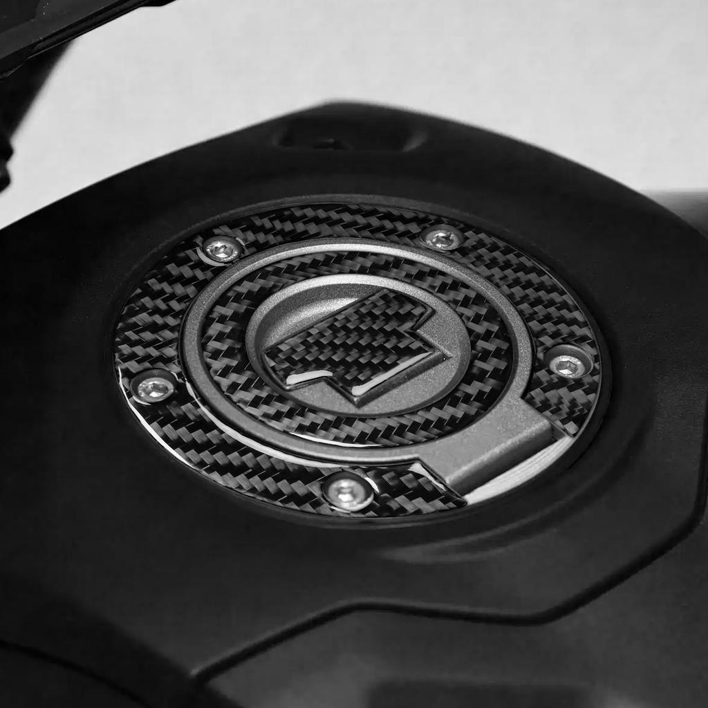 Real Soft Carbon Fiber For Yamaha 2000-2016 (5 Holes) R1 R1M R6 FZ1 FZ6 FZ8 MT07 MT09 Motorcycle Fuel Cap Protection Sticker
