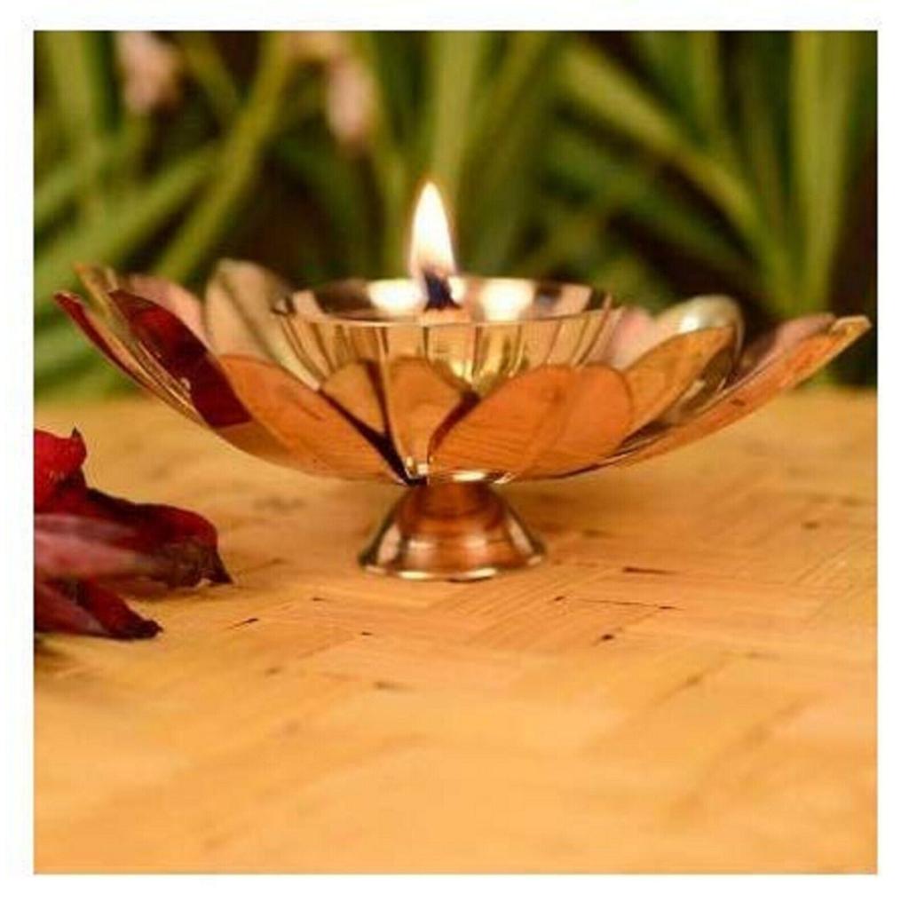@ Diya Oil Lamp For Puja Items Gifting Flower Petals Diya H804 UKR856_60%OFF