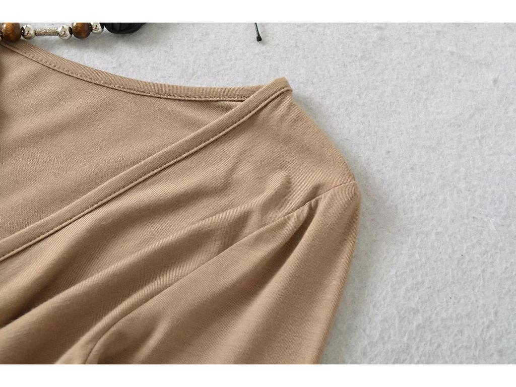 Chic Two-Piece Illusion Halter Neck Beaded Long Sleeve Ruched Top for Fall
