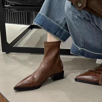 Bottes courtes pointues à talons épais français pour femmes automne et hiver bottes fines talon moyen fermeture éclair arrière rétro patchwork et bottines