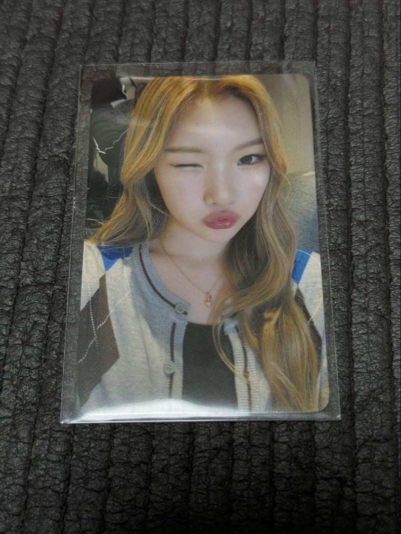 

[Б/У] SMTOWN POPUP Бонус при покупке Торговая карточка Hearts2Hearts Juun