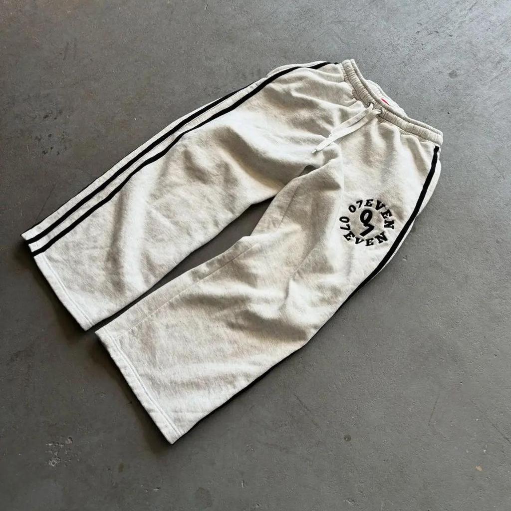 2024 Gränsöverskridande Streetwear Dragkedje-hoodie - Kofta med huva och bokstavstryck med nya byxor