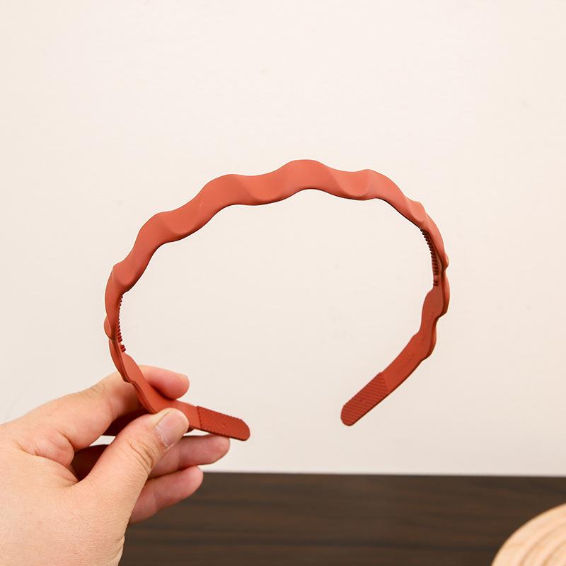 Nouveau Bandeau Simple à Motif Vague Dépoli pour Femmes Polyvalent Doux Antidérapant Accessoires Cheveux Fille Vacances à la Plage