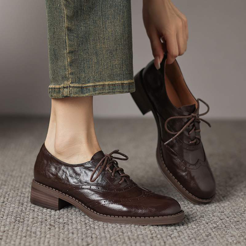 Krazing Pot Sheepskin Round Toe Thick Heels Autumn Lace Up Block Shoes Women Retro Fashion Pumps