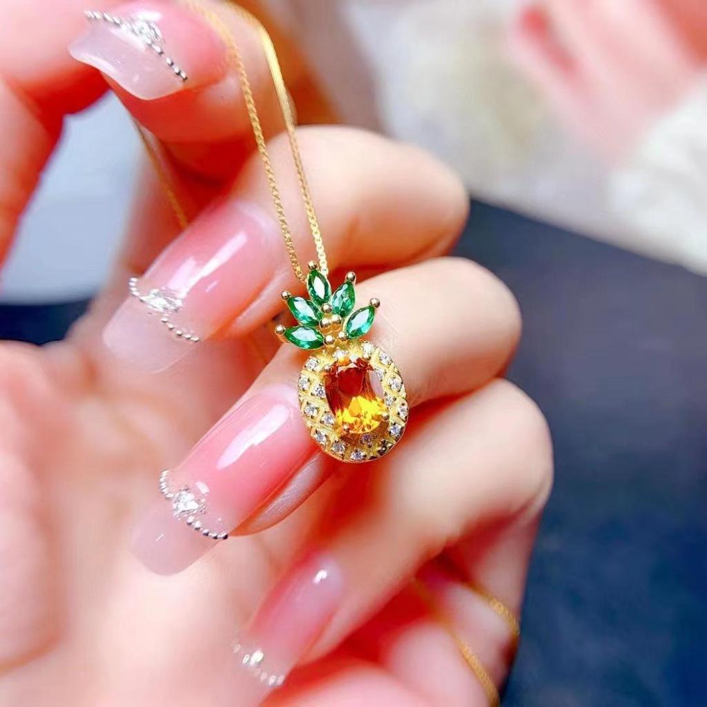 Kolczyki i Otwarty Pierścionek Fanta Yellow and Green Diamond Pineapple z Wiszącym Kamieniem