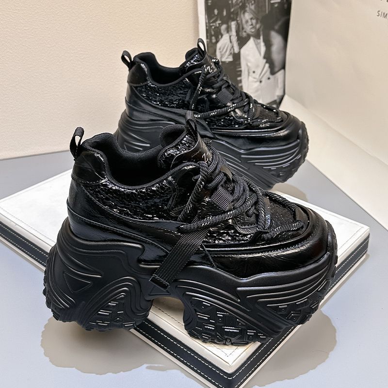 

Women s Height Increasing Pleated Sports Shoes Spring and Autumn New Thick Soled Casual Sports Shoes 40