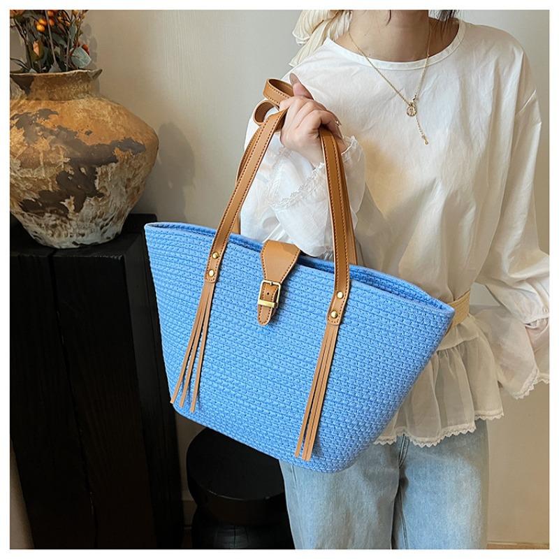 Handwoven large-capacity bag women's new summer beach fashion shoulder tote bag
