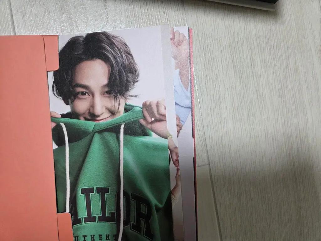 Kim Bum 2024 Season's Greetings Signature Used