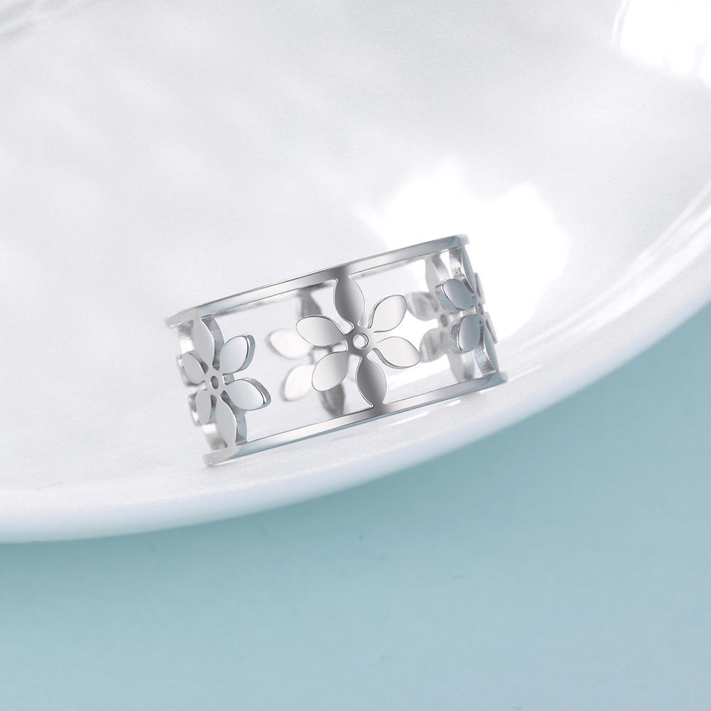 Stainless steel fashion women's hollow ring Lotus elegant romantic high quality design jewelry Valentine's Day anniversary gift