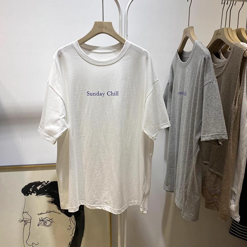 

Женская летняя футболка свободного кроя с буквенным принтом 2024 года из хлопка M