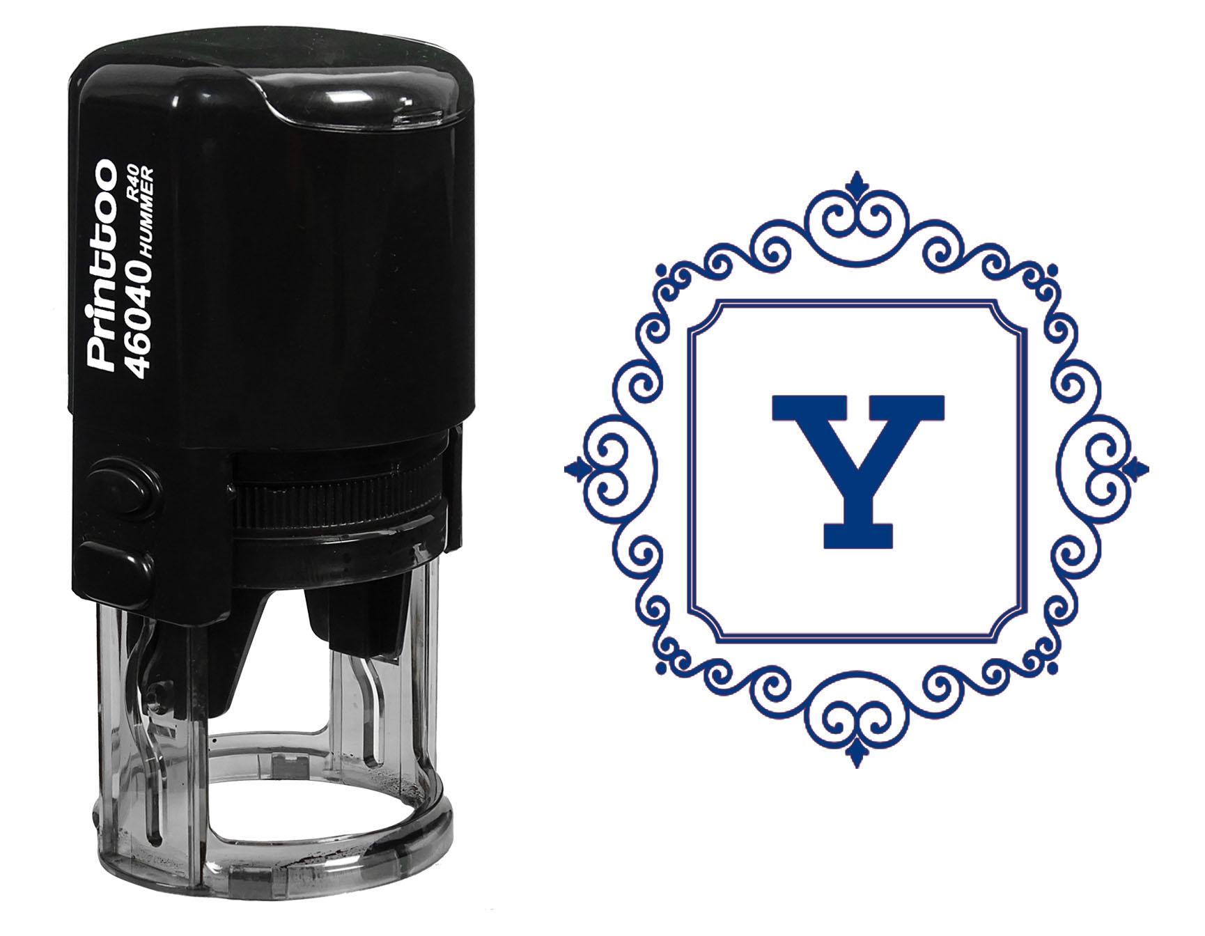 

Офісні канцелярські товари Printtoo R-40 Квадратна завихрена рамка Y Алфавіт монограма Початкова гумка 30 mm Diameter (Approx) синій