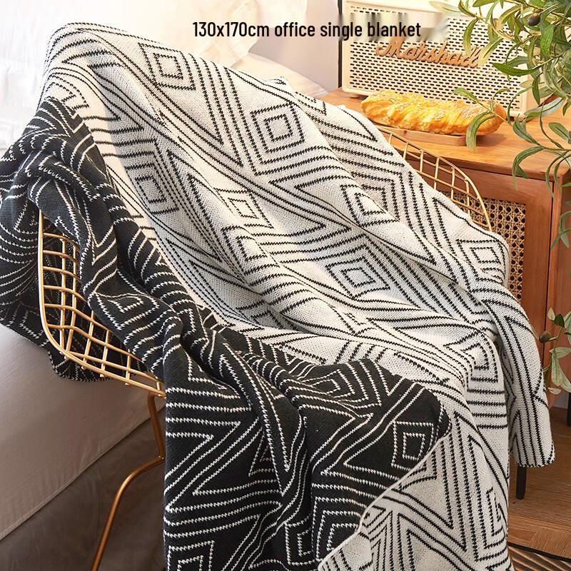 OEING Reversible Knitted Throw Blanket 130x170cm