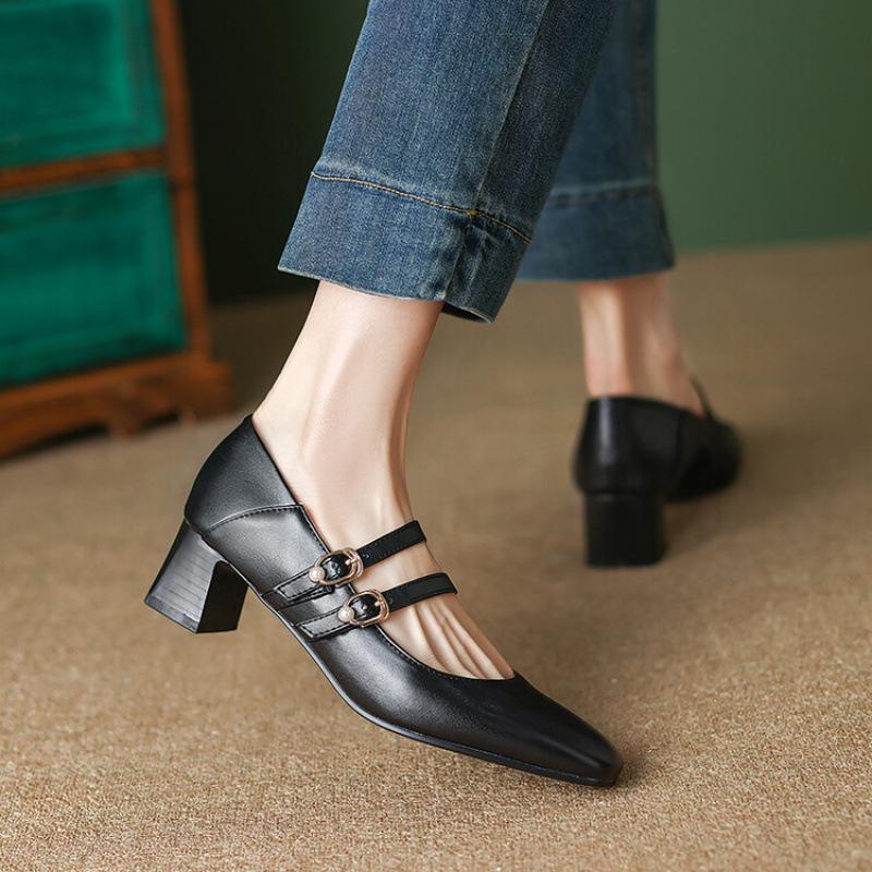 

Новые облегающие женские туфли-лодочки на среднем каблуке, повседневные, для носки в четыре сезона, женские туфли, черные, квадратный каблук, женские маленькие кожаные туфли, с открытым верхом, квадратный носок 39 чёрный