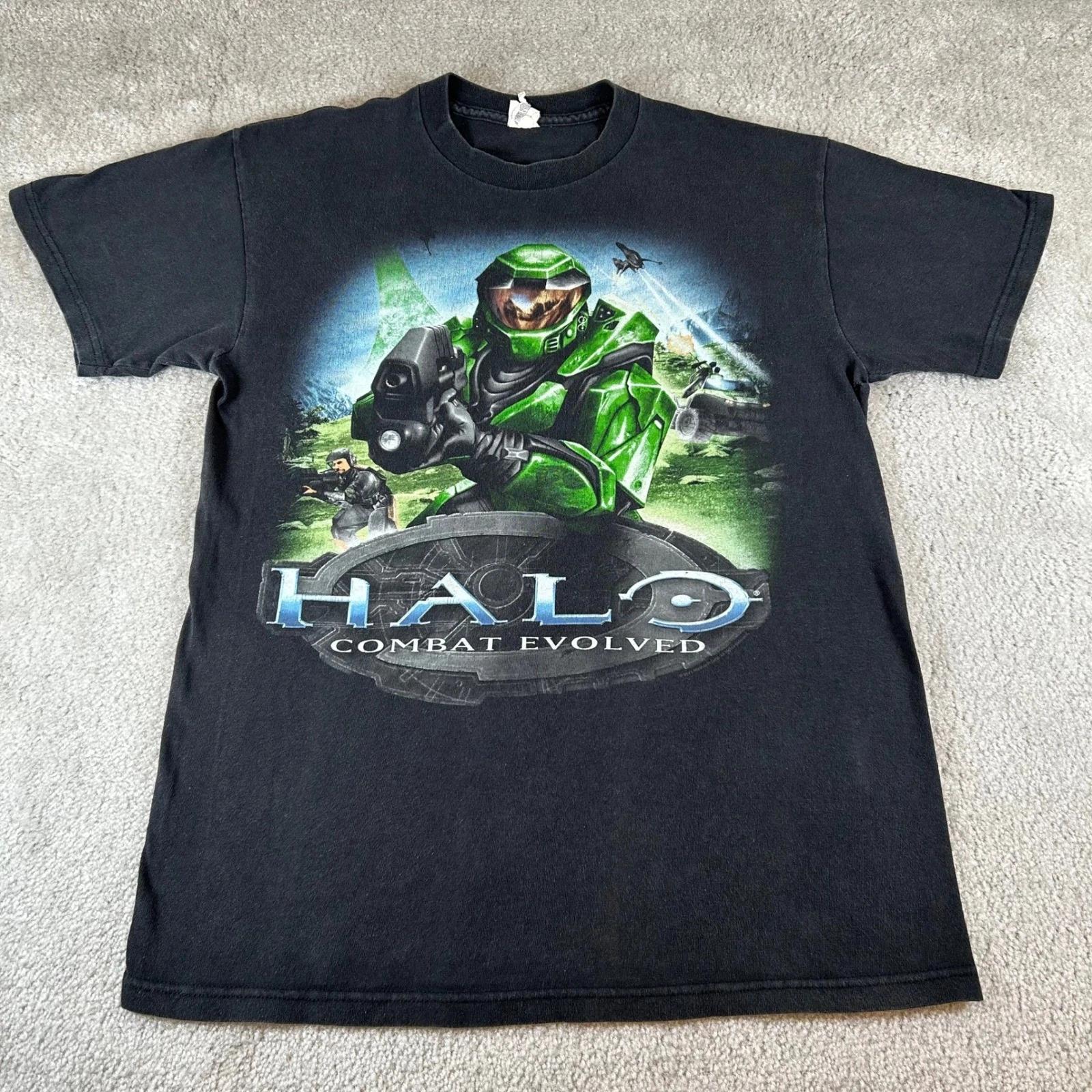 

Vintage Halo Combat Evolved Master Chief T-shirt Men s M Xbox Video Game Bungie 2XL