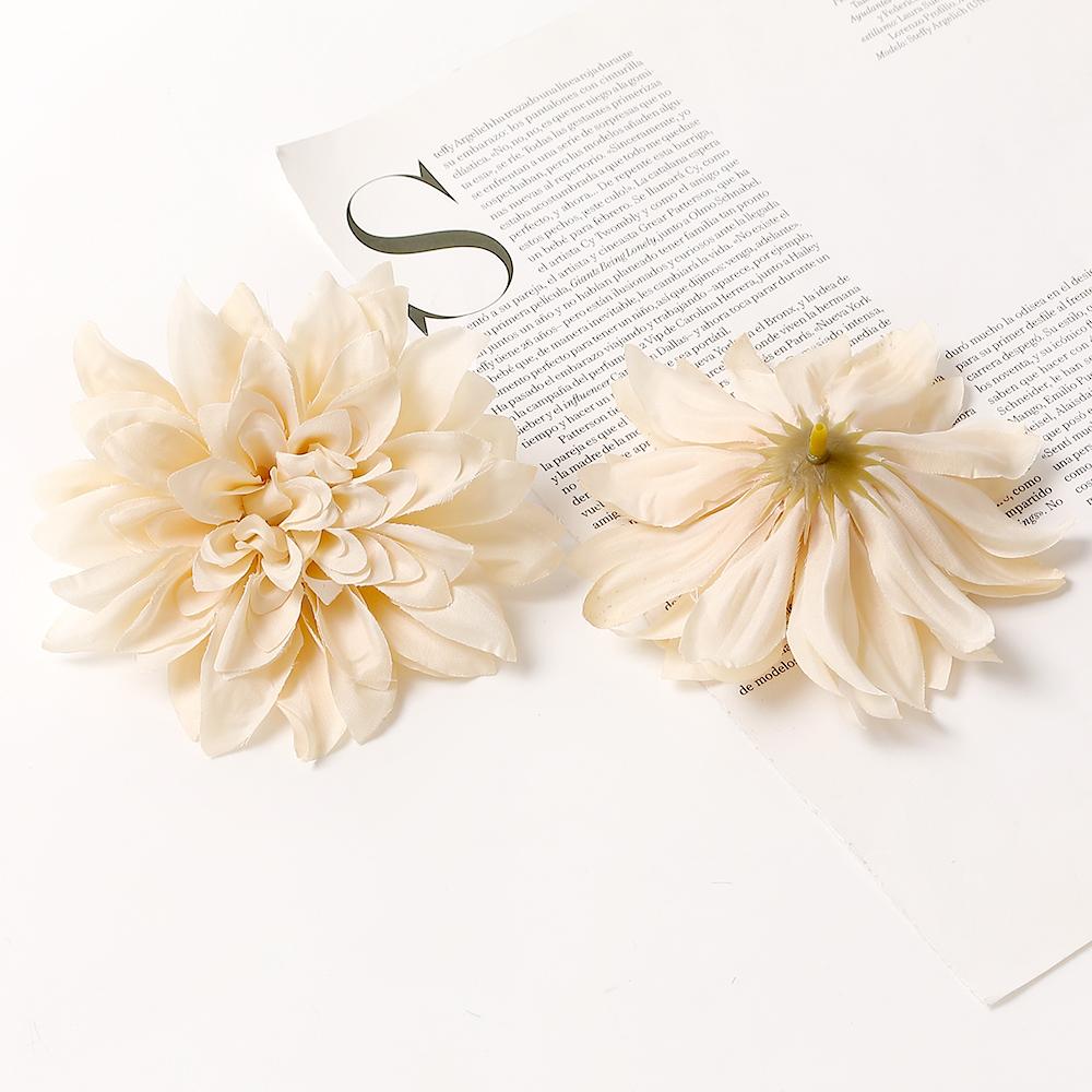 5 Stück Bulk Künstliche Dahlienblütenköpfe Weihnachtsdekoration Heimzimmerdeko Hochzeitswanddekoration Kunstblumen-Accessoires