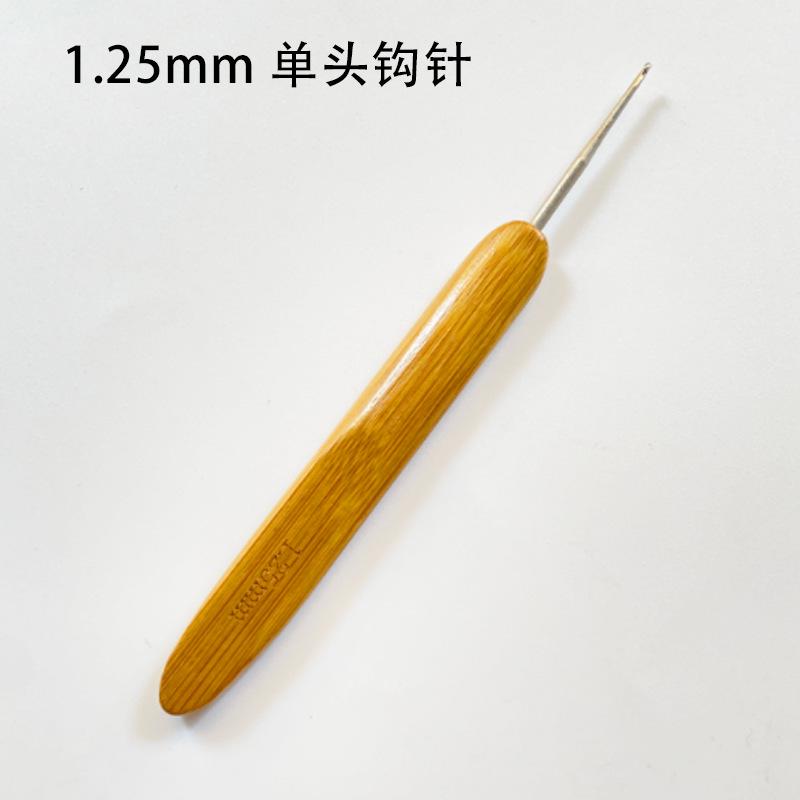 1Pc 0.5mm/0.75mm Dreadlock Crochet Hook Wood Crochet Needles Hair Dreadlocks Tool for Braid Craft  DIY Sewing Tool