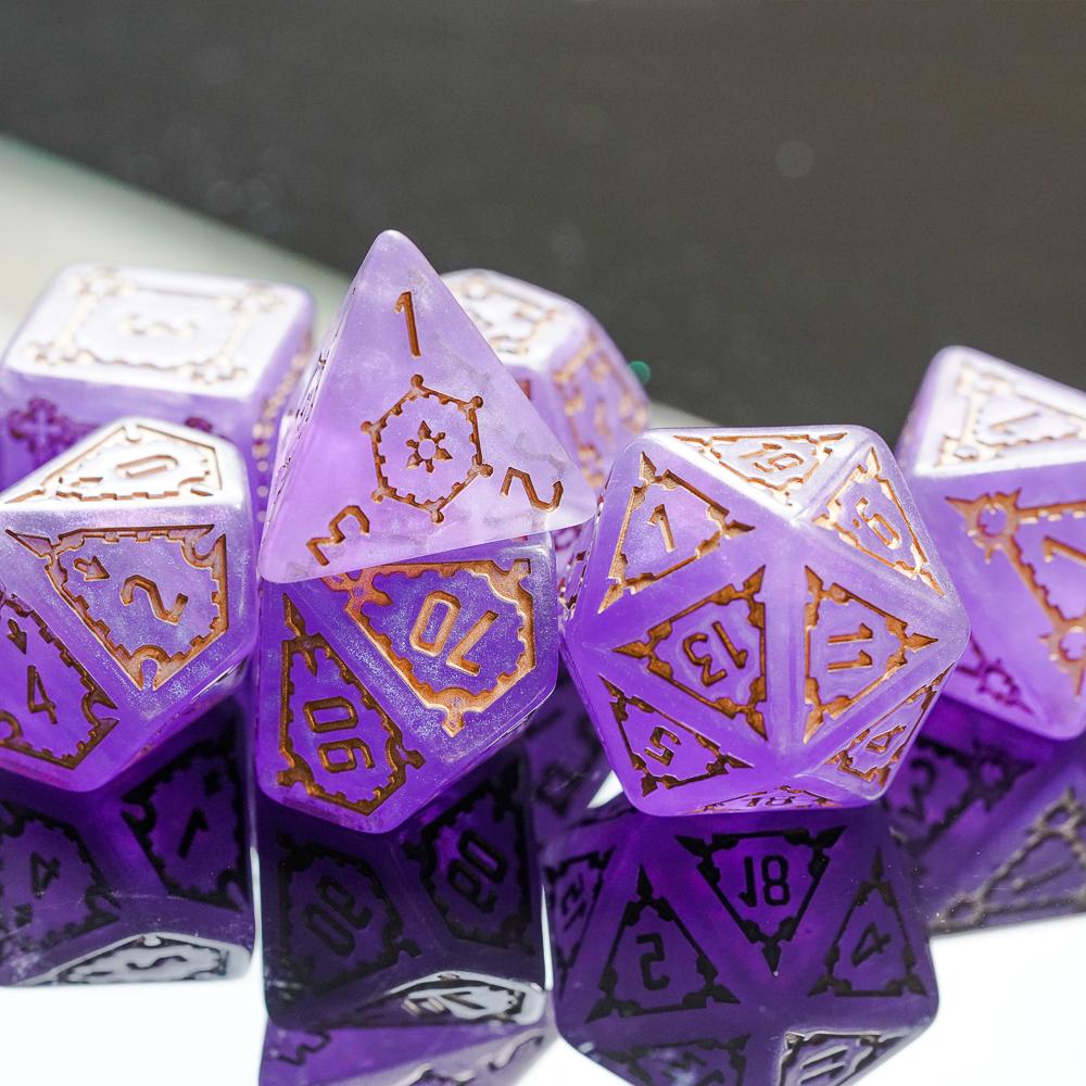 Cusdie 25mm Riesige DND Würfel Schlossmuster Harz Polyedrisches Würfelset mit Lederbeutel für D&D Pathfinder Rollenspiel Brettspiele