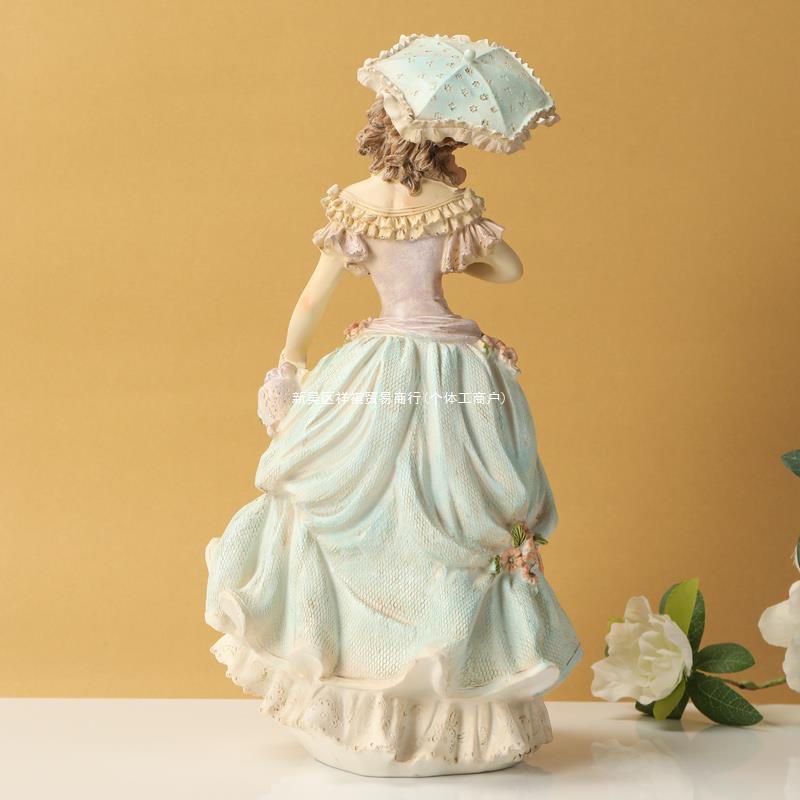 Victorian-style Creative Desktop Ornament Living Room & Bedroom TV Cabinet Decoration Handcrafted Resin Sculpture Birthday Gift