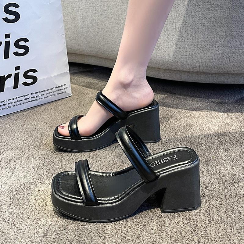Cool Slippers Women's 2025 Spring and Summer Outer Wear Fashionable and Versatile Word with Sandals Muffin Thick Sole Heightening Slippers Women