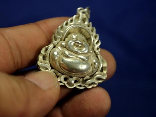 Tibetan Buddhism Tibet Silver Carved Buddha Lucky Amulets Necklaces Pendants
