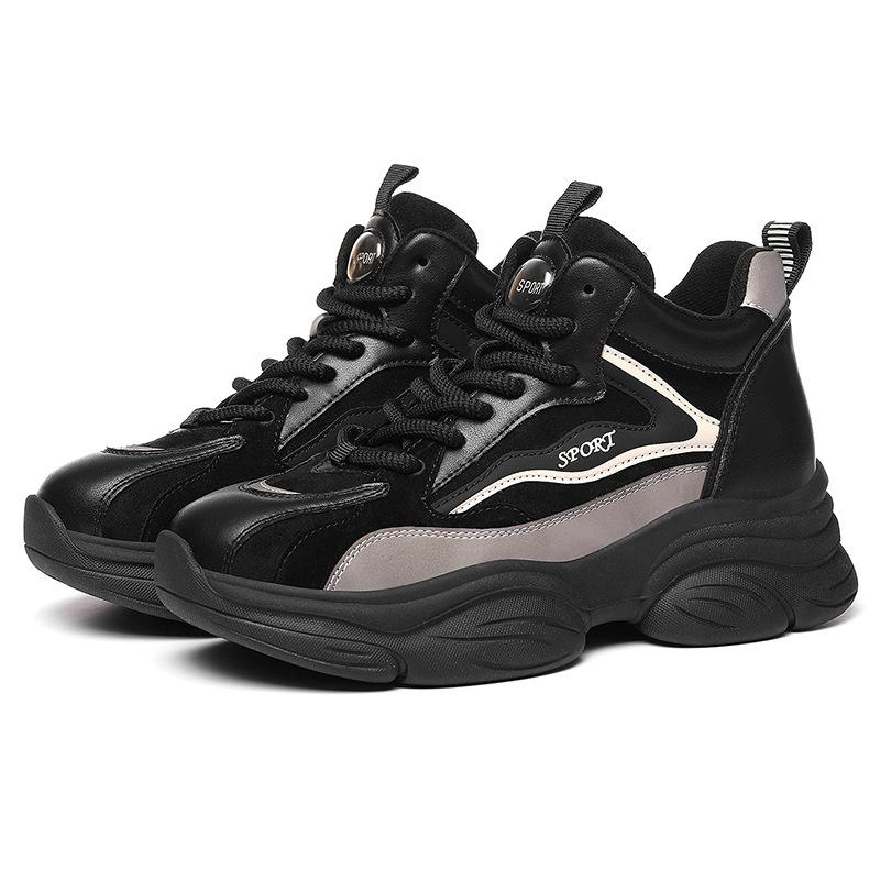 DailyWear ActiveWear FootPairs for Women In FallSeason and ColdSeason BigSize Versatile Plus Velvet Black Thick-soled Daddy Flat Sneakers