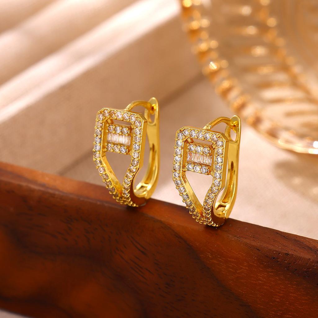Starfish Drop Hoop Earrings For Women Gold Color Heart Cubic Zirconia Huggie Earring Delicate Beach Jewelry Her Gift Hoops