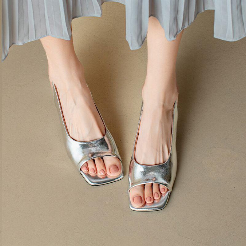 French square head 2025 summer new female word with fairy simple high heels temperament fish mouth stiletto sandals tide