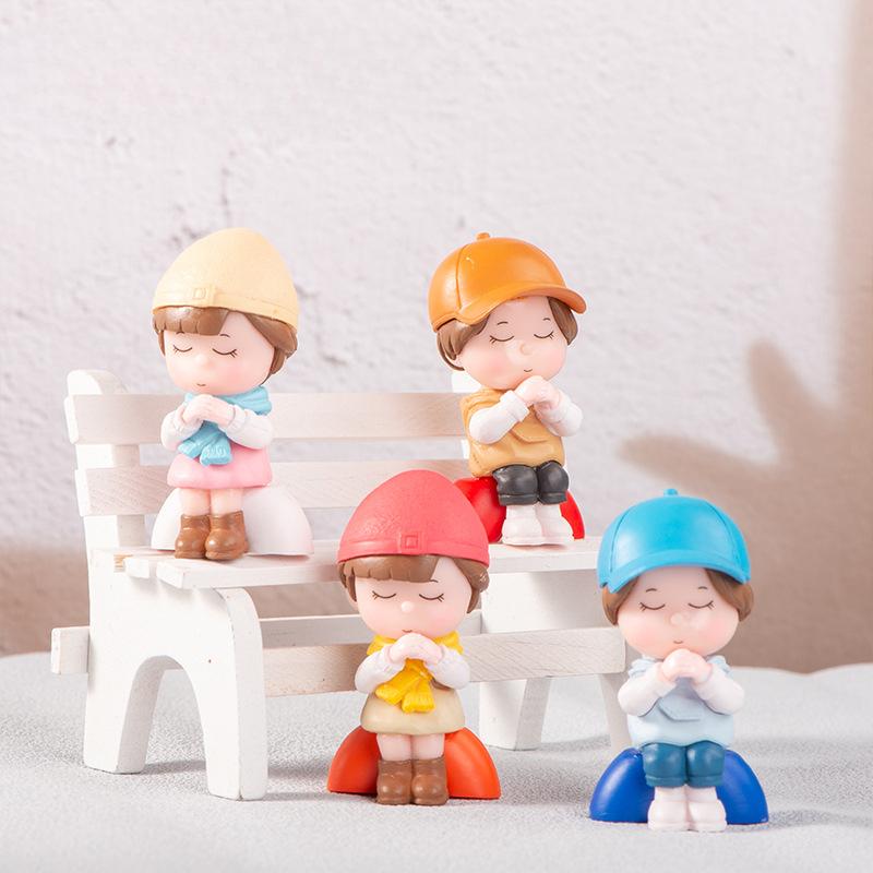 Micro Landscape Decoration Cute Cartoon Wishing Couple Boy Girl Plastic Figure Office Desktop Car Decoration